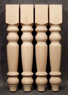 Gambe per tavoli in legno con motivo tradizionale e sfere schiacciate, TL23