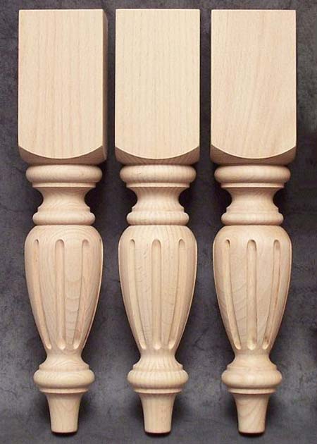 Gambe per tavolo legno di bellissima forma curvata, faggio trattato al vapore, TL76