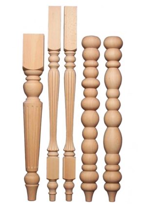 Gambe per tavoli in legno modelli ornati con ricche decorazioni, fitte fresature e sfere schiacciate, TL036